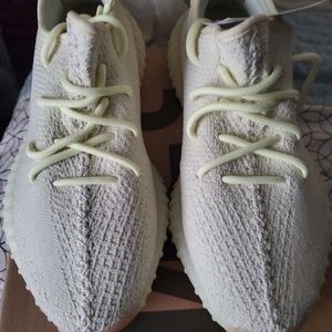 Yeezy boost 350 (butter)